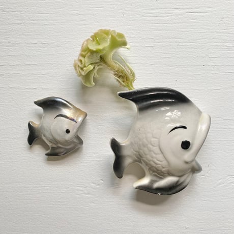 Vintage Wall Decor Swimming With Flowers | Gin