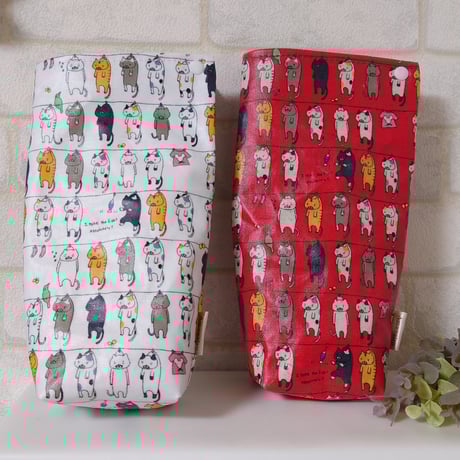 アレキサンダーヘンリー★ペットボトルカバー★ステンレスボトルカバー アレキサンダーヘンリー(a ghastlieシリーズ)ペットボトルカバー＆持ち手