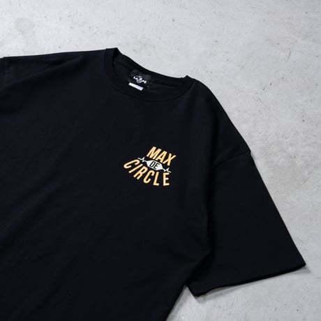 MAX DE CIRCLE Tシャツ