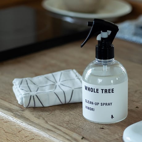 WHOLE TREE（ホール ツリー）"CLEAN-UP SPRAY HINOKI(250ml)（化粧箱無し仕様）"