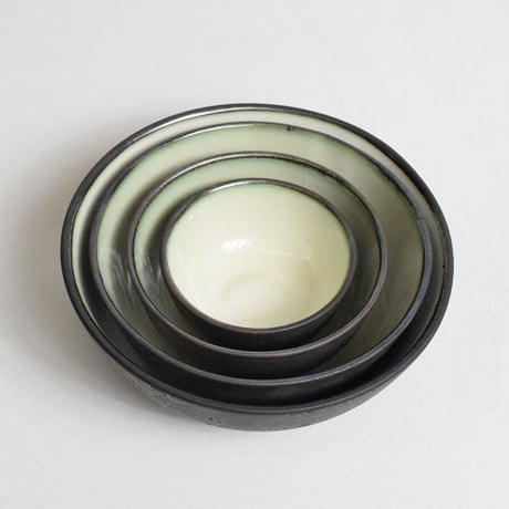 ONE KILN CERAMICS（ワンキルンセラミックス）"Round Bowl(S)"