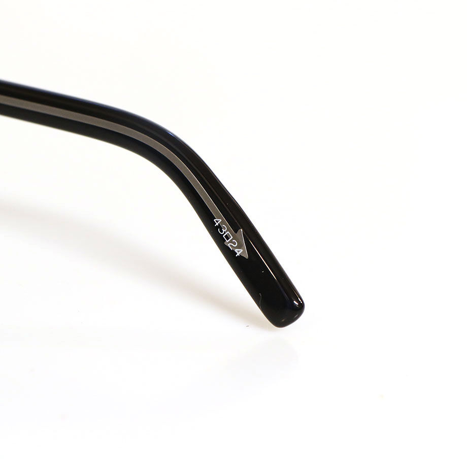 MEGANEROCK (メガネロック) 