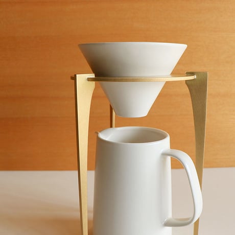 千葉工作所 "Coffee Dripper & Stand Set Ceramic"