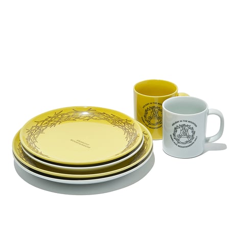 MOUNTAIN RESEARCH "Large Plate (White / Yellow)"