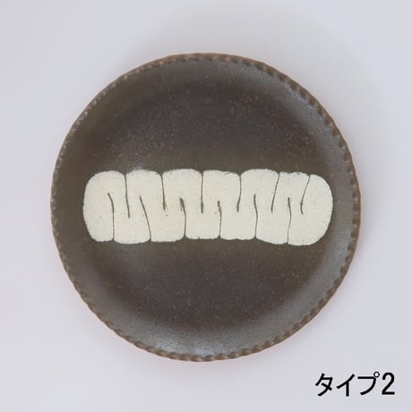 YANAGI POTTERY（柳窯）"スリップウェア / 平皿（大）（直径210mm）"