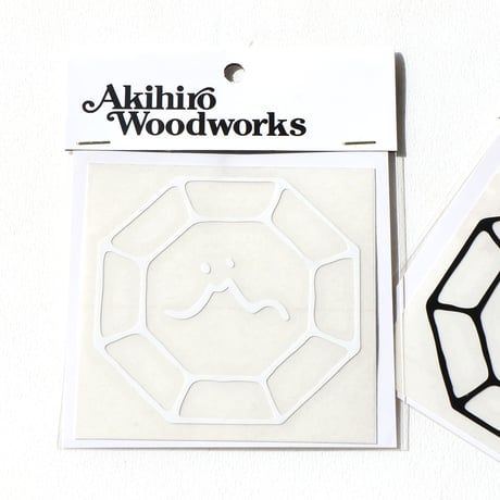 AkihiroWoodworks（アキヒロウッドワークス）"Sticker-Jin(Black/White)"
