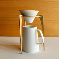千葉工作所 "Coffee Dripper & Stand Set Ceramic"