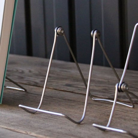 GIBSON HOLDERS"ツーワイヤーディスプレイスタンド"
