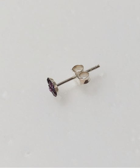 small earring / ダークピンク
