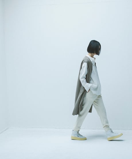 -M-［medium］圧縮ウールパンツ Ruth / オフホワイト