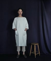 -M-［medium］セルヴィッジホースクロスワンピース Thyme / ホワイト