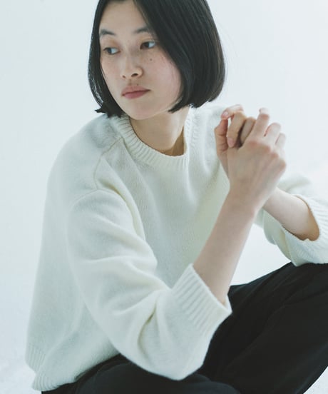 -M-［medium］圧縮ウールパンツ Ruth / ブラック