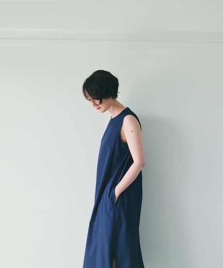 -M-［medium］コットンサテンワンピース Connie / ネイビー