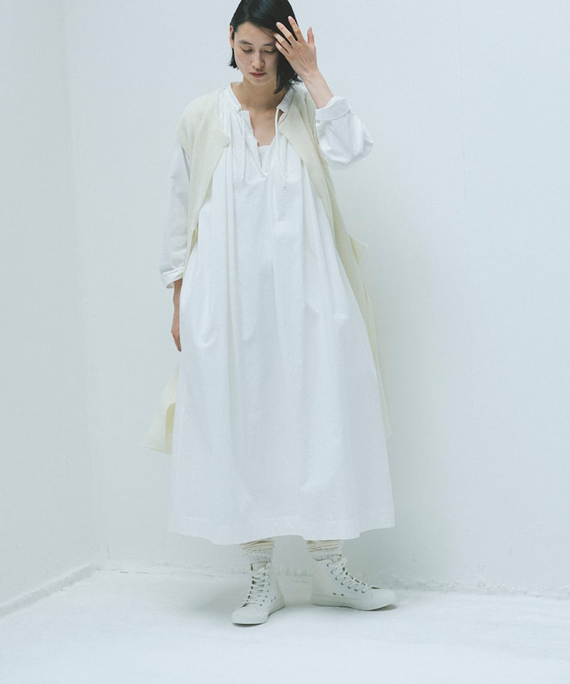 M-［medium］ウールカシミヤロングジレ Vervain / ホワイト | days