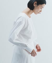 -M-［medium］クルーネックシャツ Jasmine / ホワイト