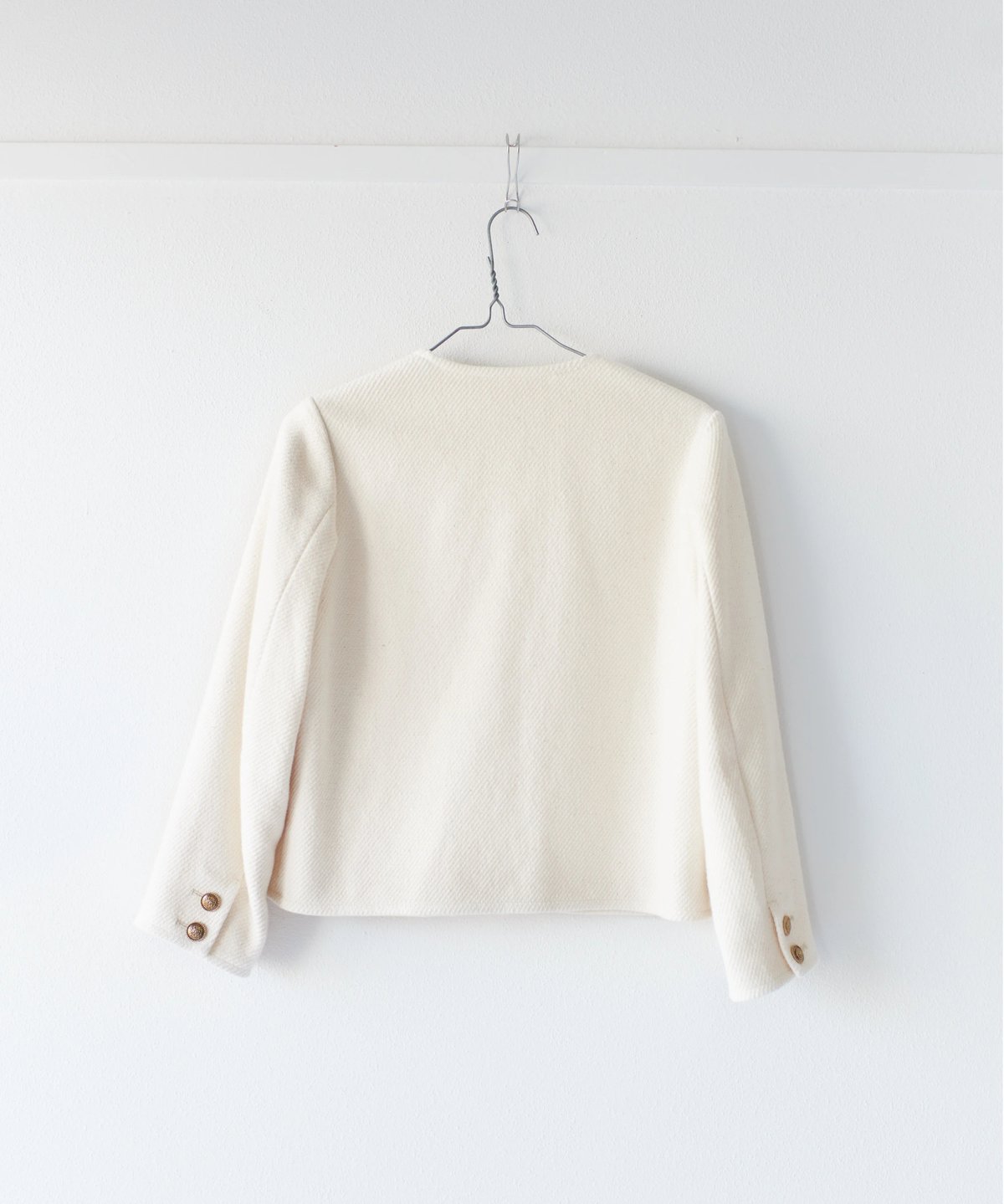 M-［medium］コットンツィードノーカラー ジャケット Harriet / オフ  