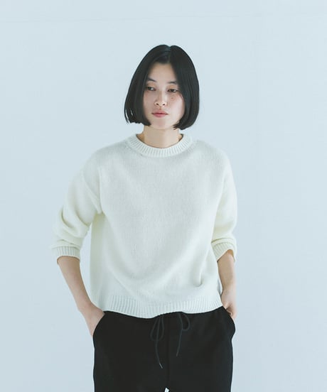 -M-［medium］圧縮ウールパンツ Ruth / ブラック