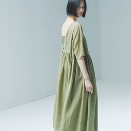 M- medium［ミディアム］で毎日ワンピース | days