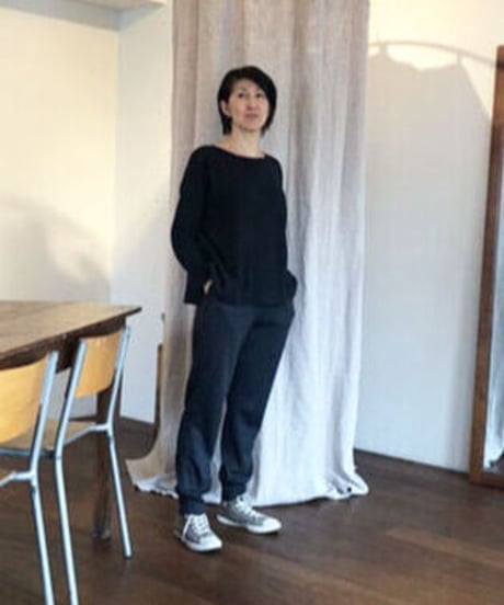 -M-［medium］スーパーウールパンツ Phoebe / チャコールグレー