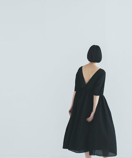 -M-［medium］ワンピース Conifer / ブラック