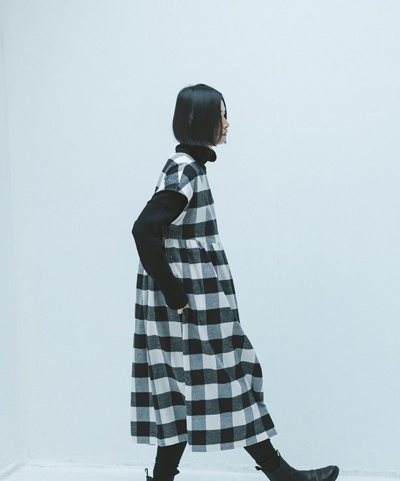 piumoブラックチェックワンピース ONEPIECE – pium