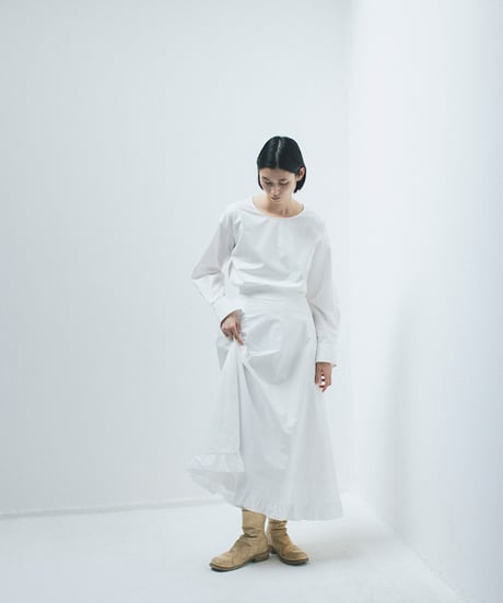-M-［medium］クルーネックシャツ Jasmine / ホワイト