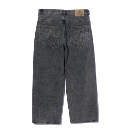 XLARGE | EMBOSSED DENIM PANTS(BLACK)