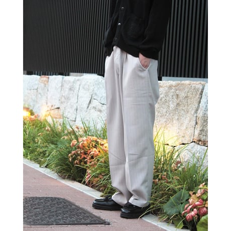 BE-SHARE |Stripe Holiday slacks(BEIGE)