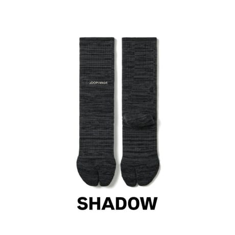 GOOPiMADE |“GSP-01” Logo Tabi Socks(2color)