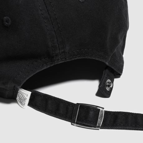 VICTORIA HK / QH LOGO CAP (BLACK)