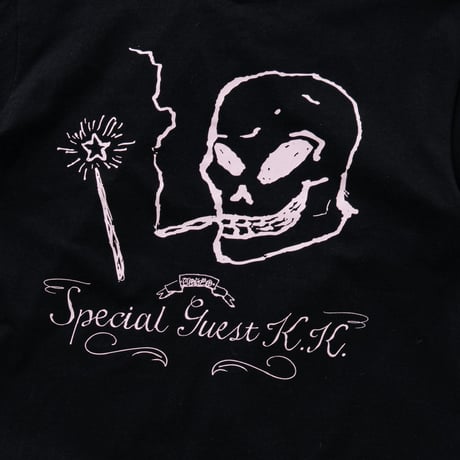 SPECIAL GUEST K.K.| A Smoking Skeleton Tee(Black)