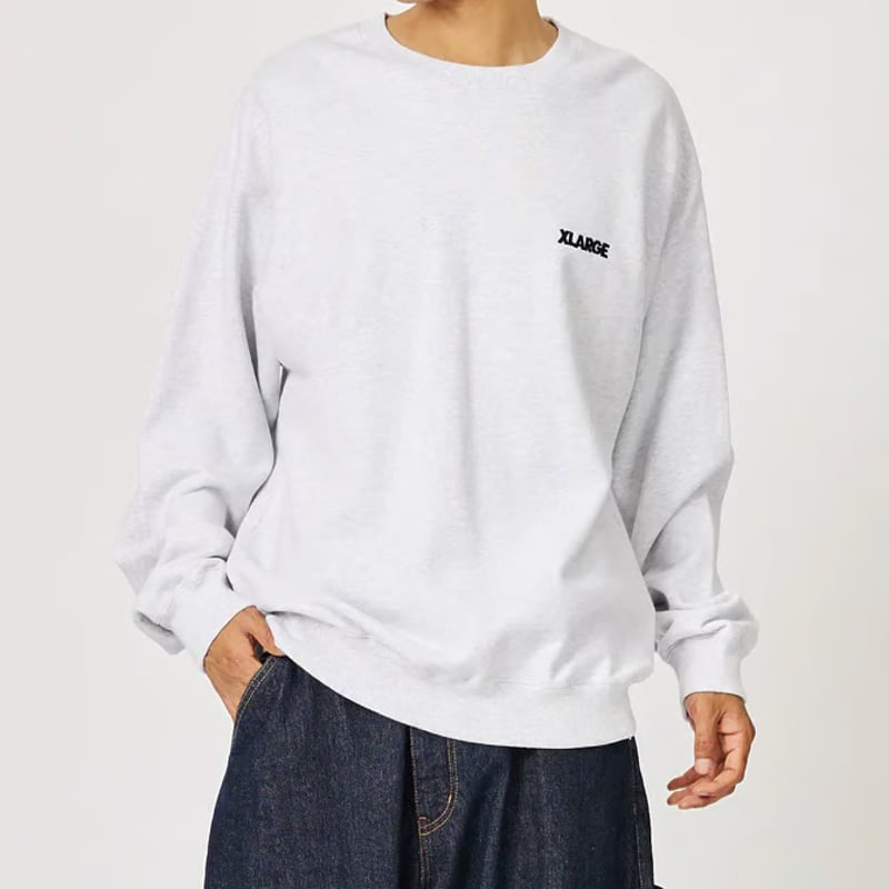 XLARGE | CHENILLE SLANTED OG CREWNECK SWEATSHIR...