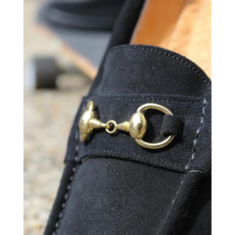 MANEBU|“BITCH” SUEDE (BLACK)