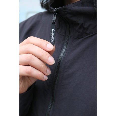 GRAMICCI | Gramicci & ALWAYTH & MY LOADS ARE LIGHT NYLON JACKET(BLACK)