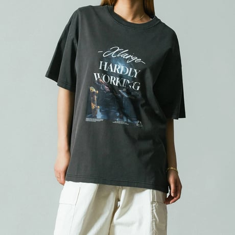 XLARGE | HARDLY WORKING S/S TEE(BLACK)
