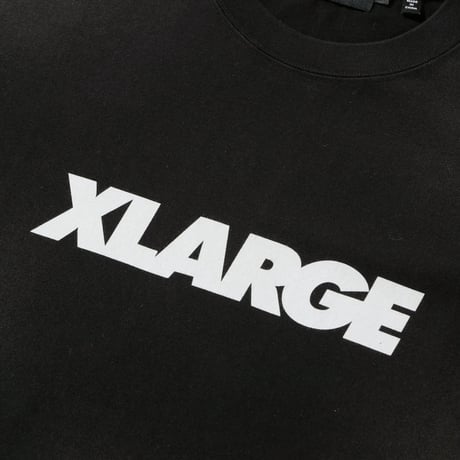 XLARGE | DISCHARGE PRINTED STANDARD LOGO S/S TEE(BLACK)