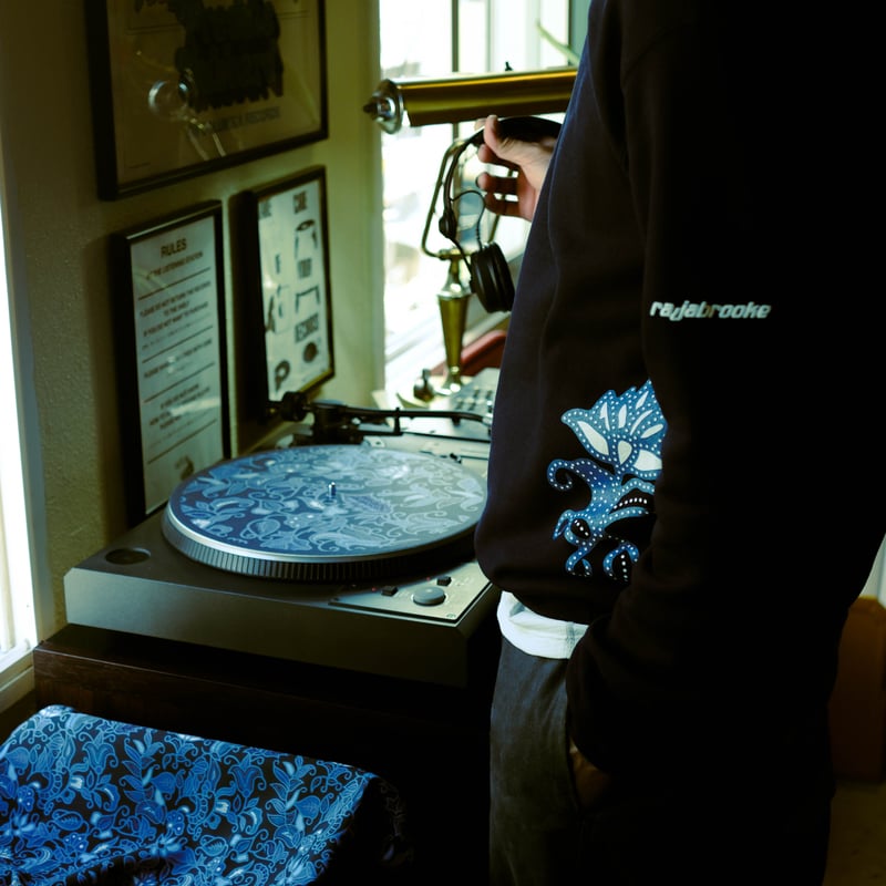 rajabrooke | BATIK SLIPMAT (NAVY) | T.F.L onlin