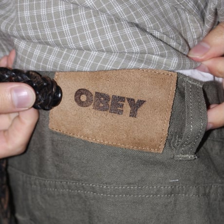 OBEY | BAGGY LINEN DEVIN SHORT(SMOKEY OLIVE)