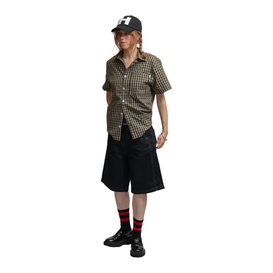 69391bec434b956f0e0af37c