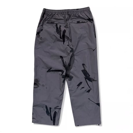 坩堝 (RUTSUBO) |さむばでべるでい DRY TECH PANTS (RUTSUBO×JUN INOUE)(GRAY)