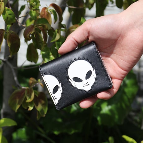 Sauras Being |  P.I.Y EasyWallet (BLACK/WHITE)