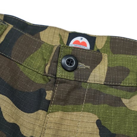Time For Livin‘ / Camo Cargo Shorts (Wood)
