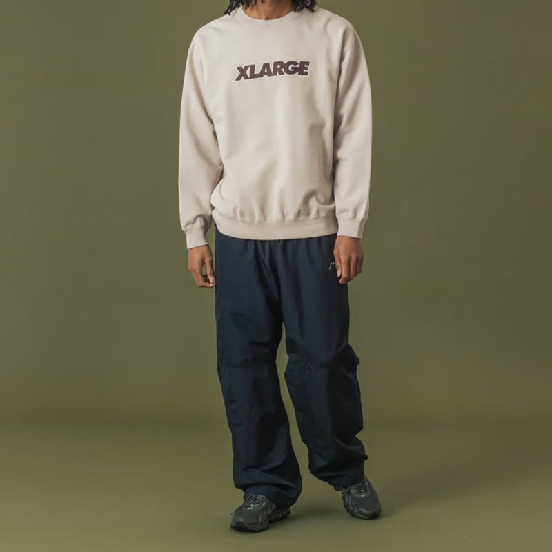 XLARGE | STANDARD LOGO CREWNECK SWEATSHIRT(BEIG