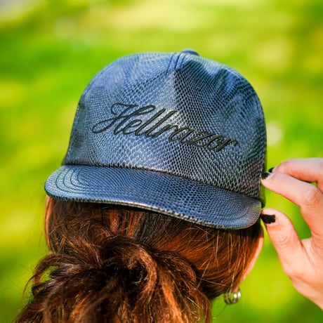 HELLRAZOR / SCRIPT LOGO PYTHON 5 PANEL (BLACK)