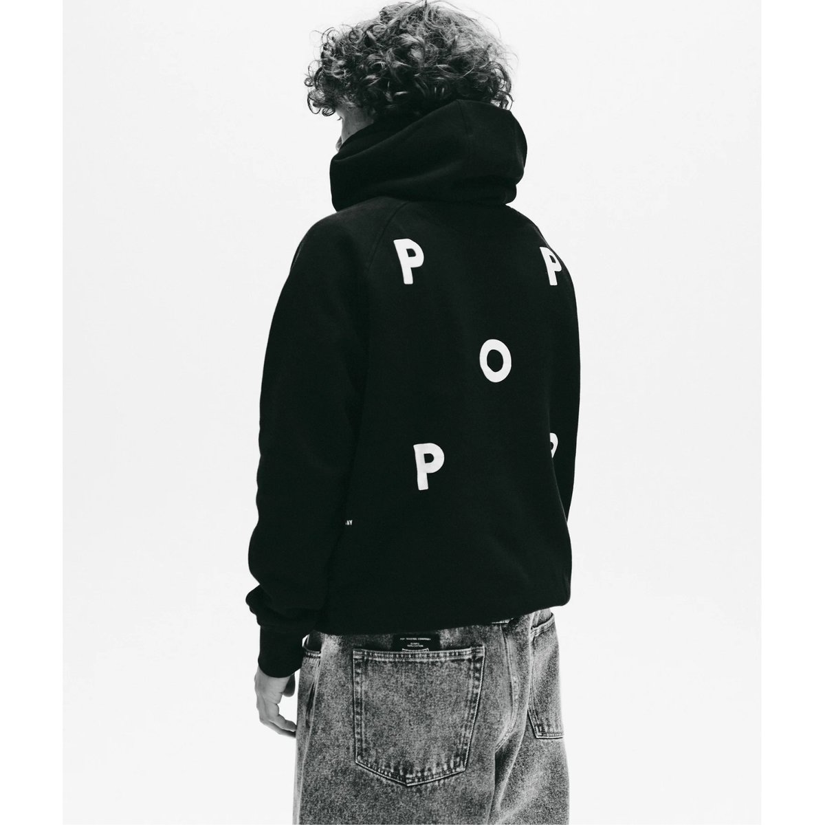 POP TRADING COMPANY / LOGO HOODED SWEAT (BLACK)