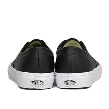 VANS | AUTHENTIC LEATHER (BLACK/TRUE WHITE)