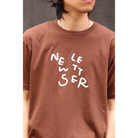NEWS LETTER| Letter Logo Tee (Brown)