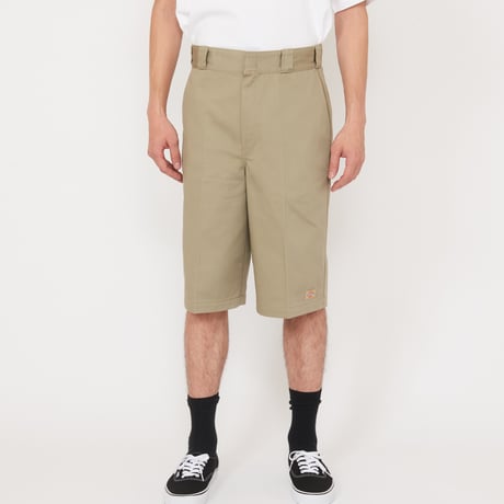Dickies | 42283 13INCH MULTI-USE POCKET WORK SHORT 56(Khaki)