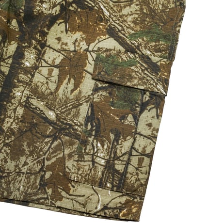 Time For Livin‘ / Camo Cargo Shorts (Tree)