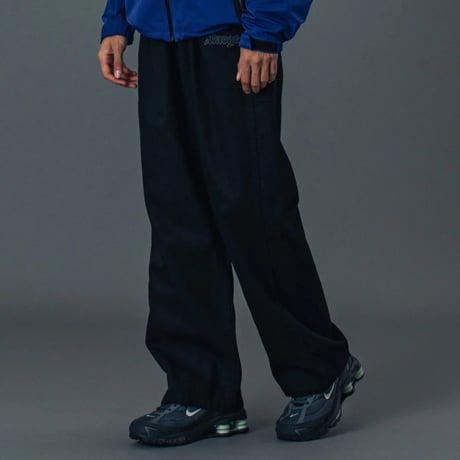 XLARGE | PATCHED OLD ENGLISH PAINTER PANTS(BLACK)